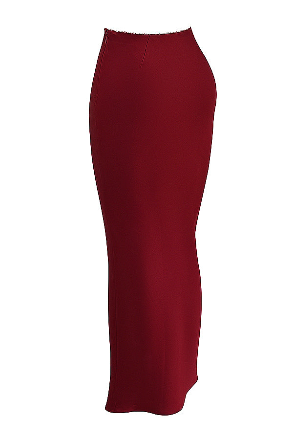 Corsetto e gonna rosso rubino