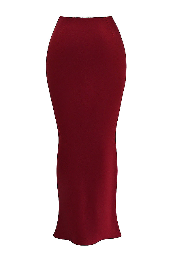 Corsetto e gonna rosso rubino