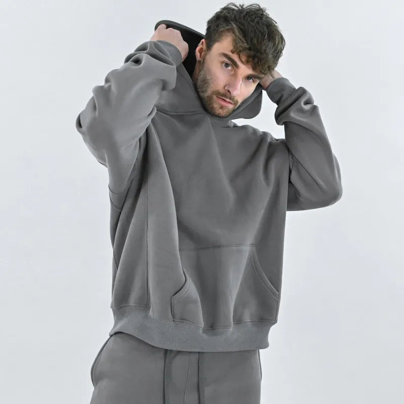 Felpa con cappuccio oversize in grigio