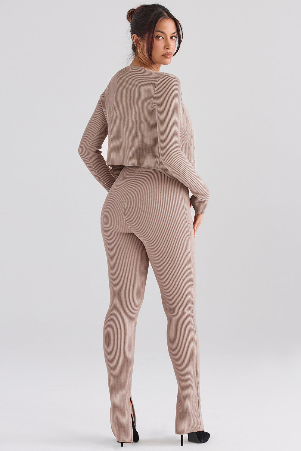 Cardigan in maglia a coste con leggings