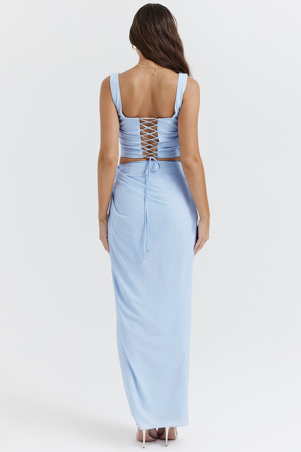 Morbido corsetto blu con maxi gonna