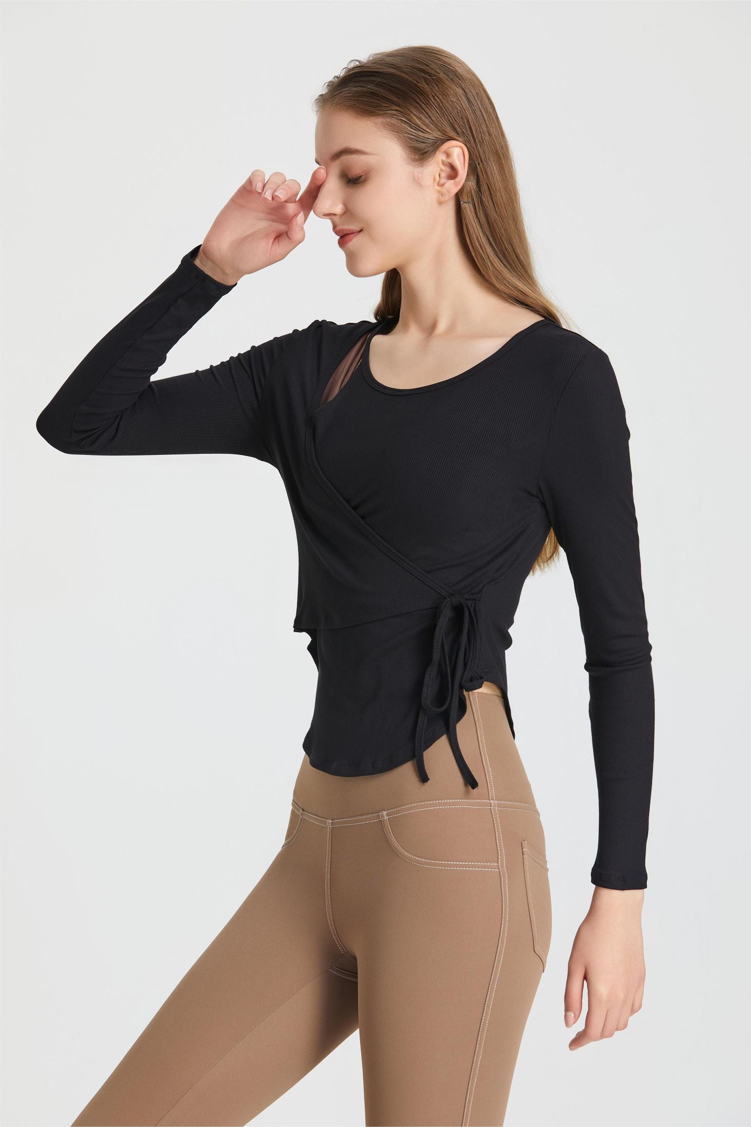Maglia sportiva traspirante con maniche lunghe