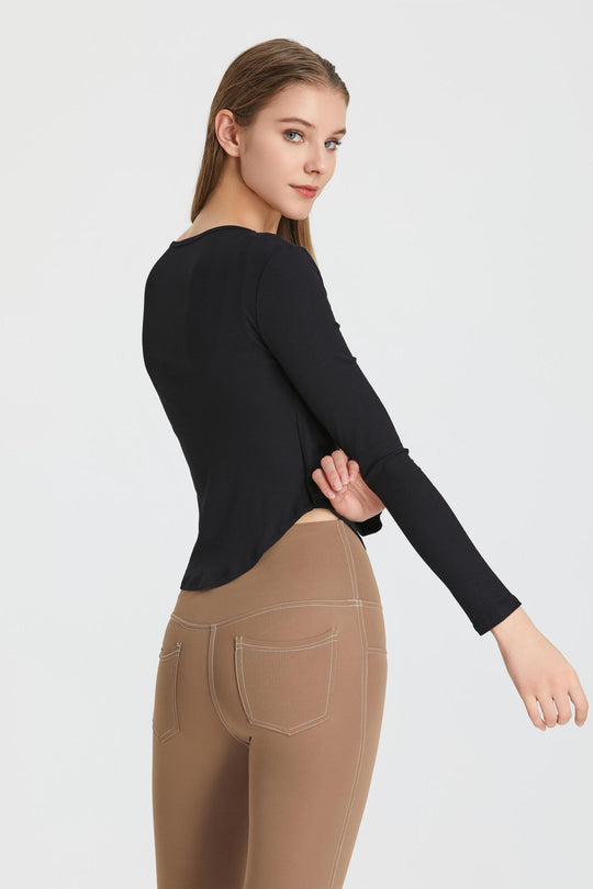 Maglia sportiva traspirante con maniche lunghe