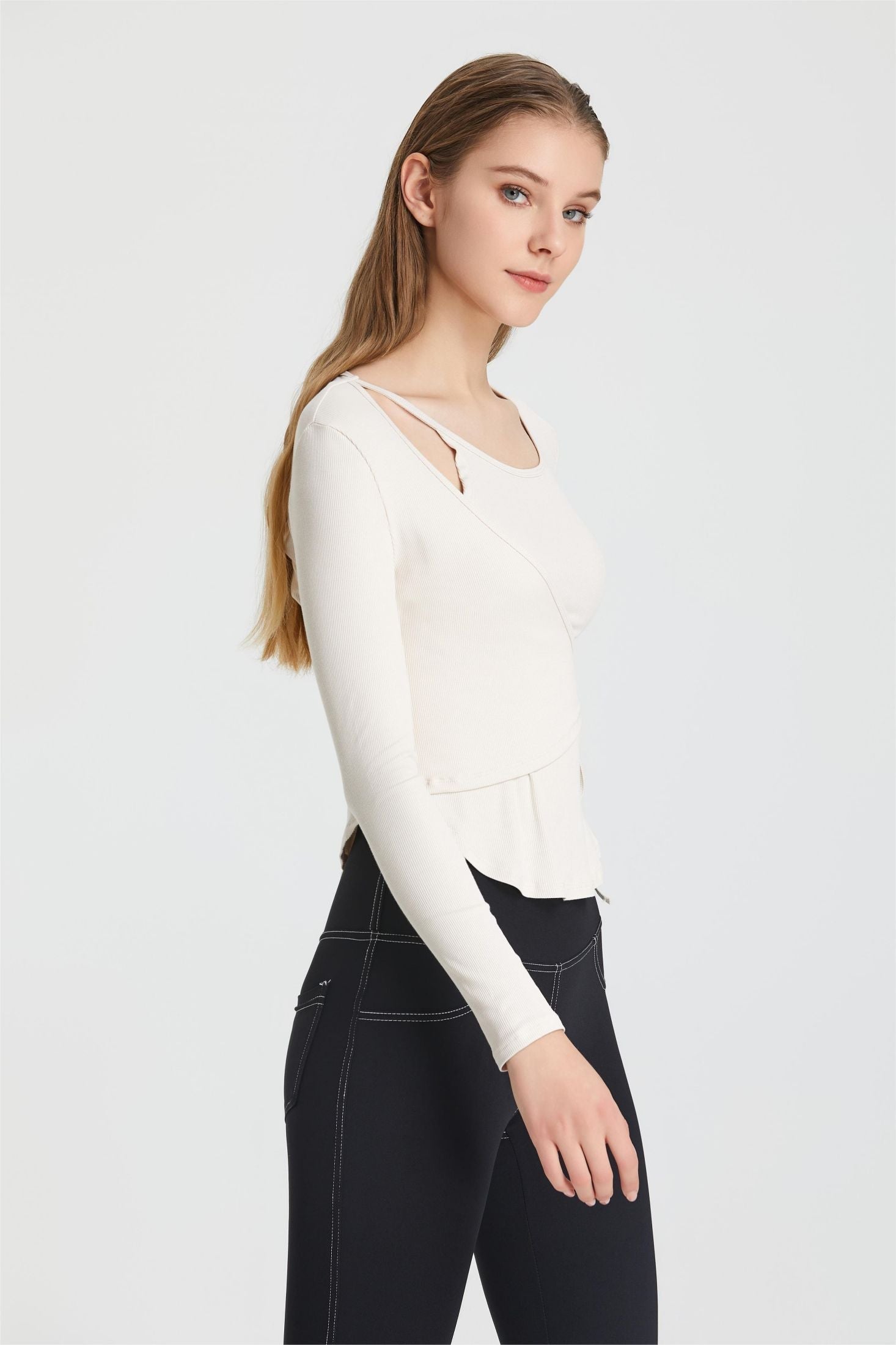 Maglia sportiva traspirante con maniche lunghe