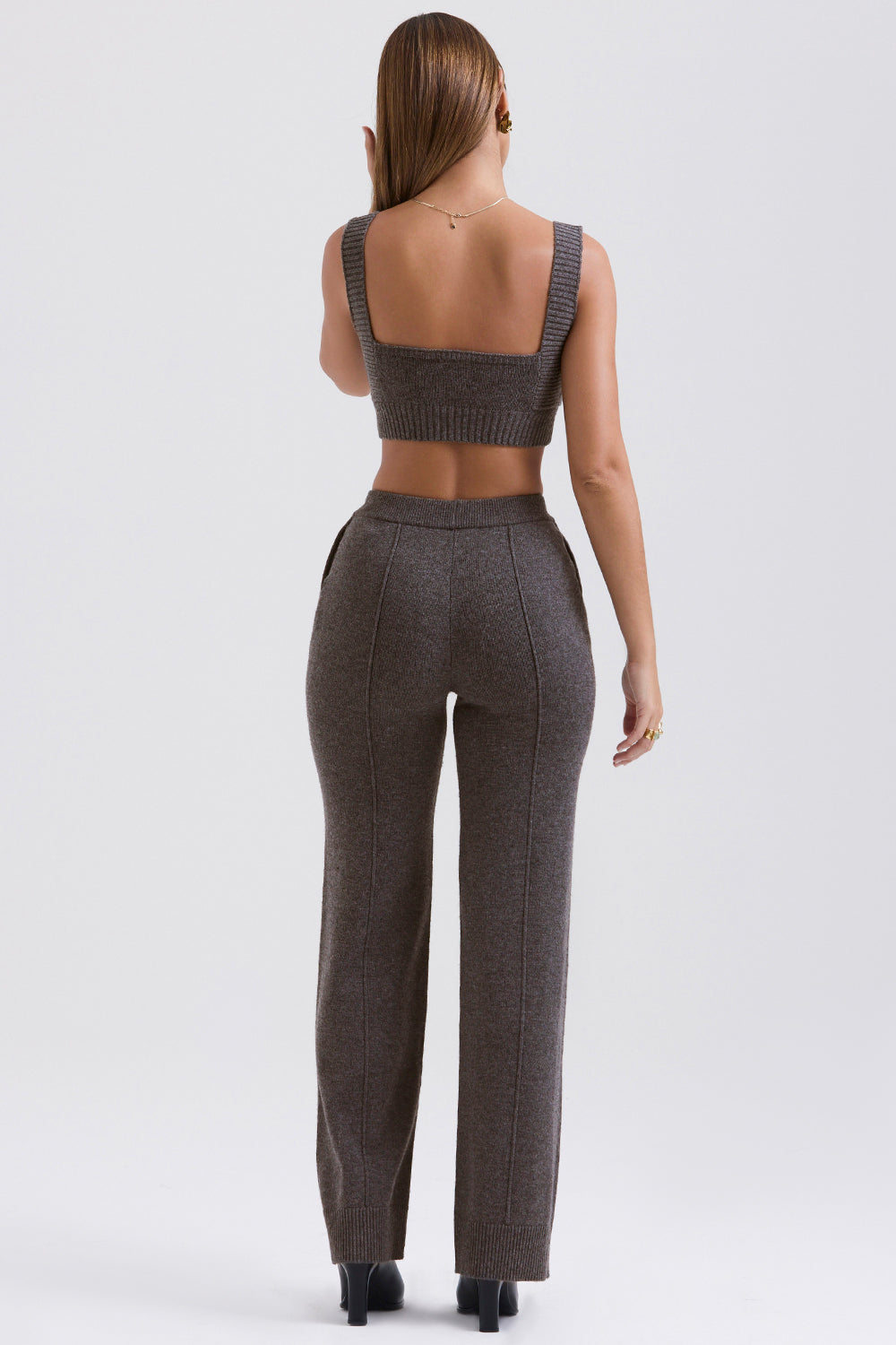 Bralette in misto cashmere color antracite con pantalone